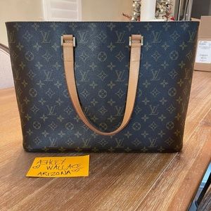 Louis louis vuittons handbags authentic